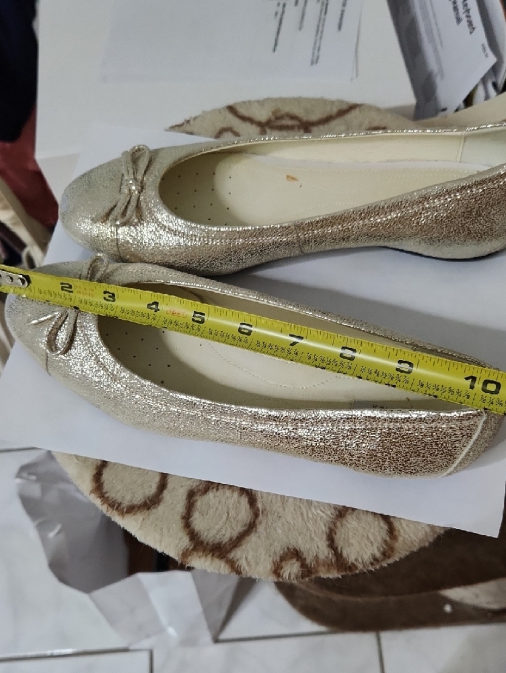 Geox Metallic Gold Ballet Flats with Bow Detail - Picture 7 of 8